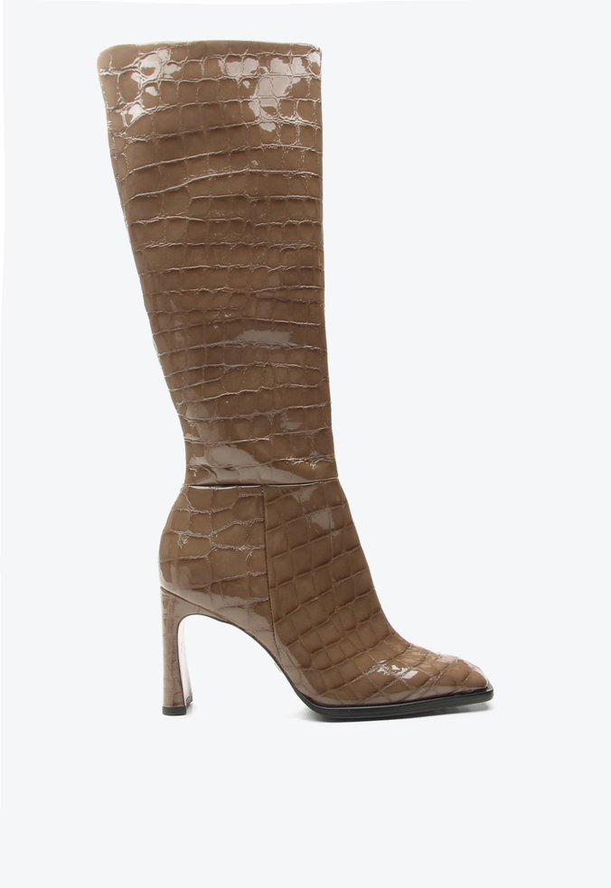 Bota Stella Marrom