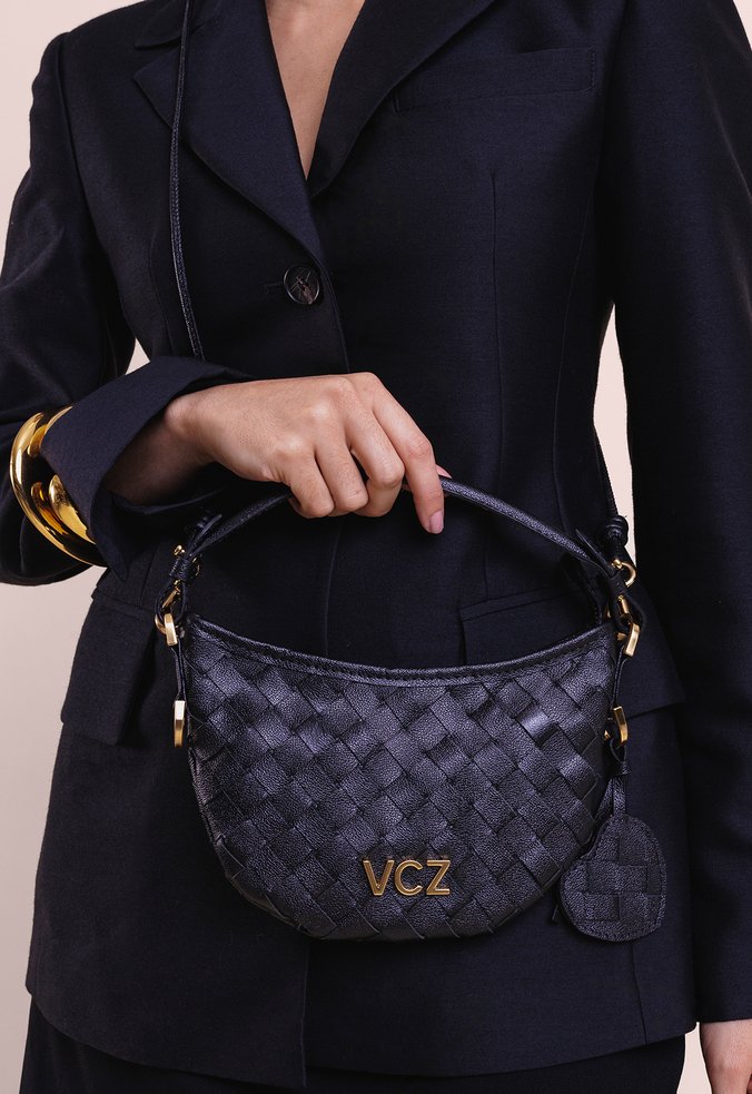 Bolsa Tiracolo Zoe Pequena Preto | Vicenza