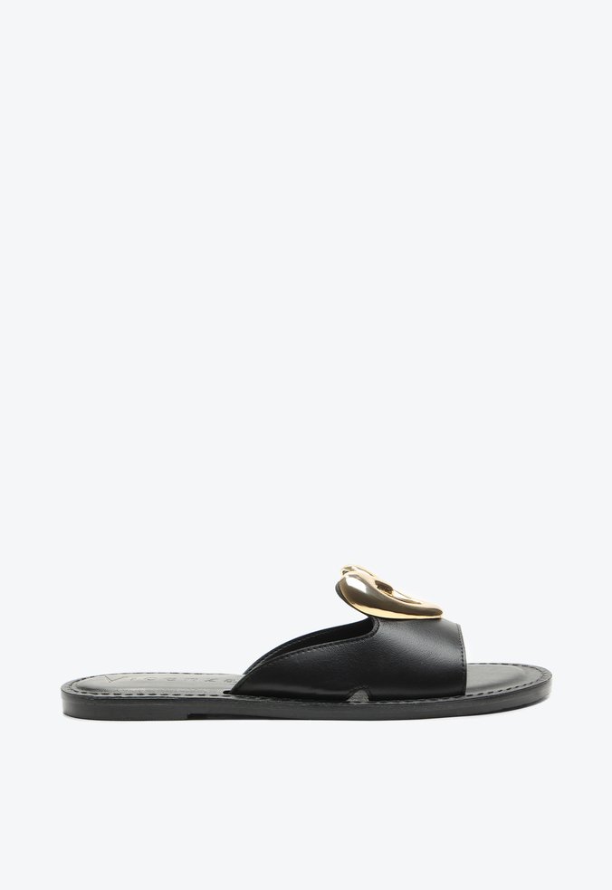 Flat Stephanie Preta