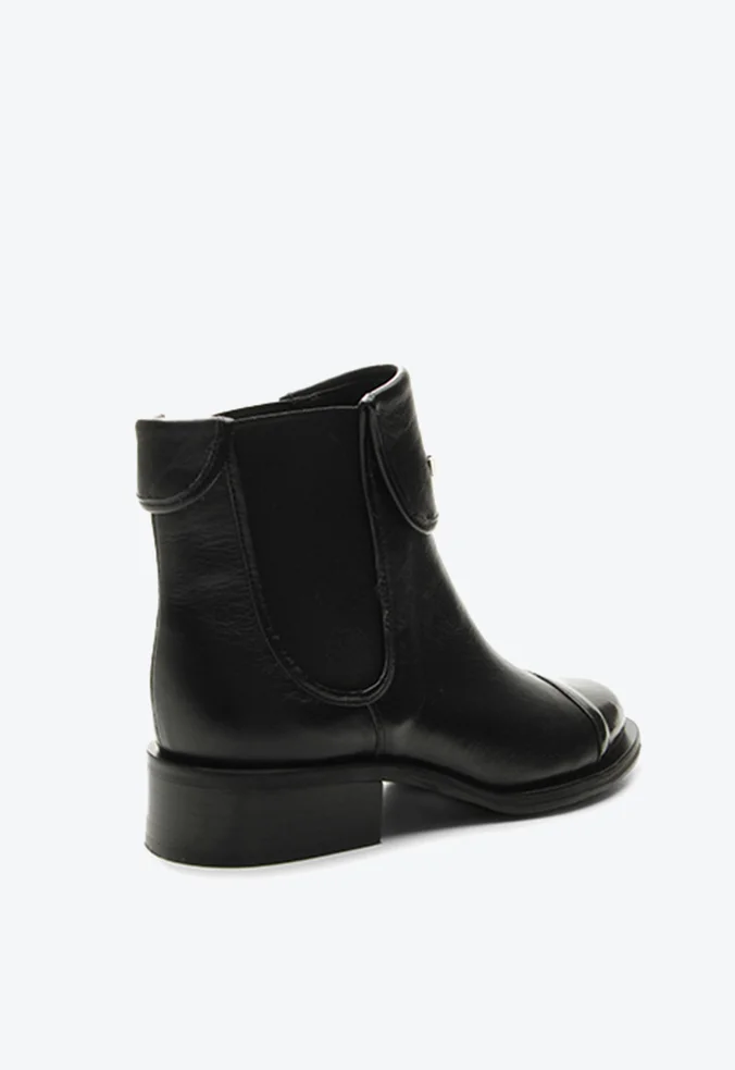 Bota Newport Preto | Vicenza