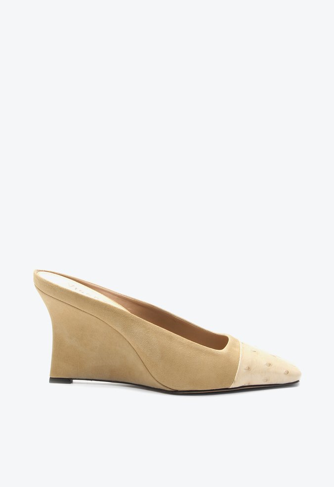Mule Anabela Esther Bege