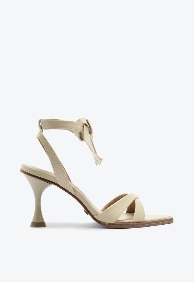 Sandália Patagonia Bege