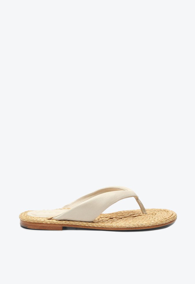 Flat Audrey Bege