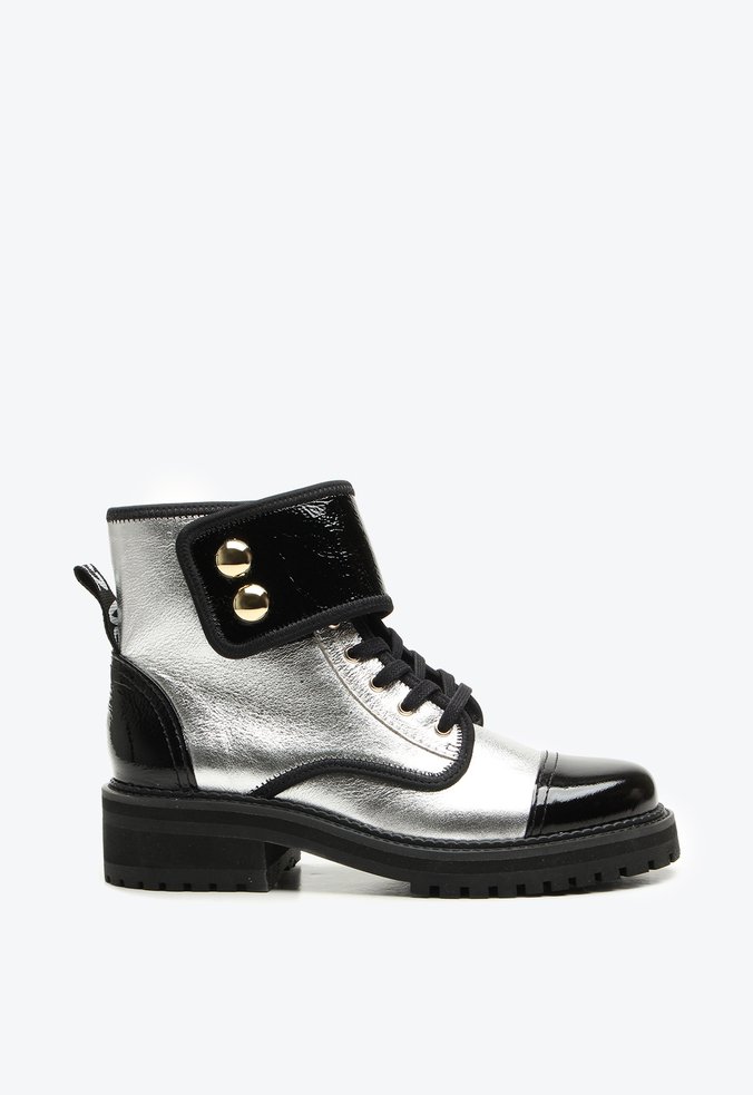 Bota Newport Prata