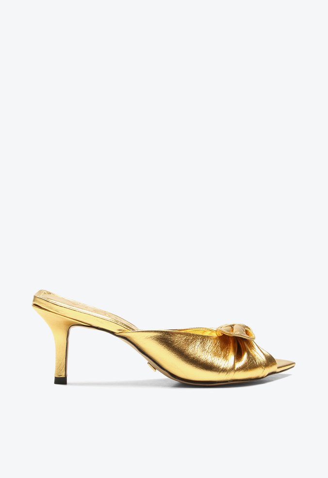Tamanco Saga Dourado