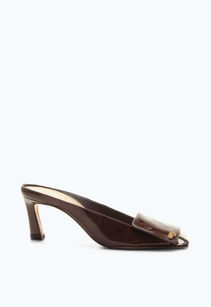 Mule Anadia Marrom
