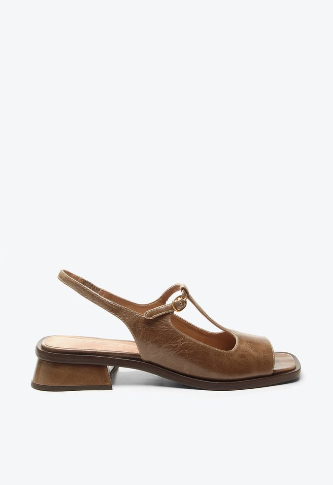 Slingback Constança Marrom