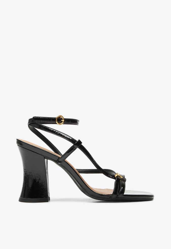 Sandália Laurie Preto