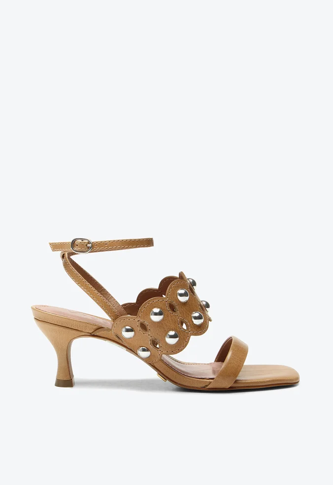 Sandália Nadia Caramelo