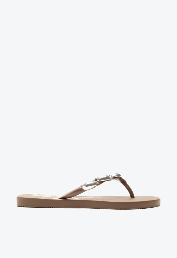 Flat Chinelo Flip Flops Marrom Studs