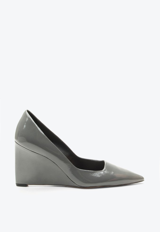 Scarpin Anabela Vitória Cinza