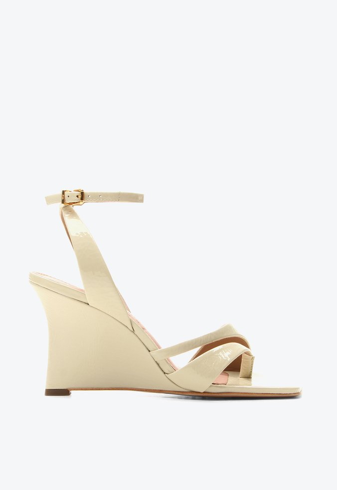 Sandália Mineápolis Bege Verniz 