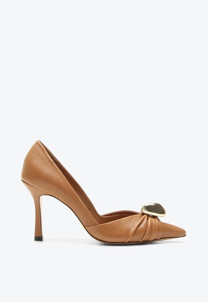 Scarpin Isa Caramelo