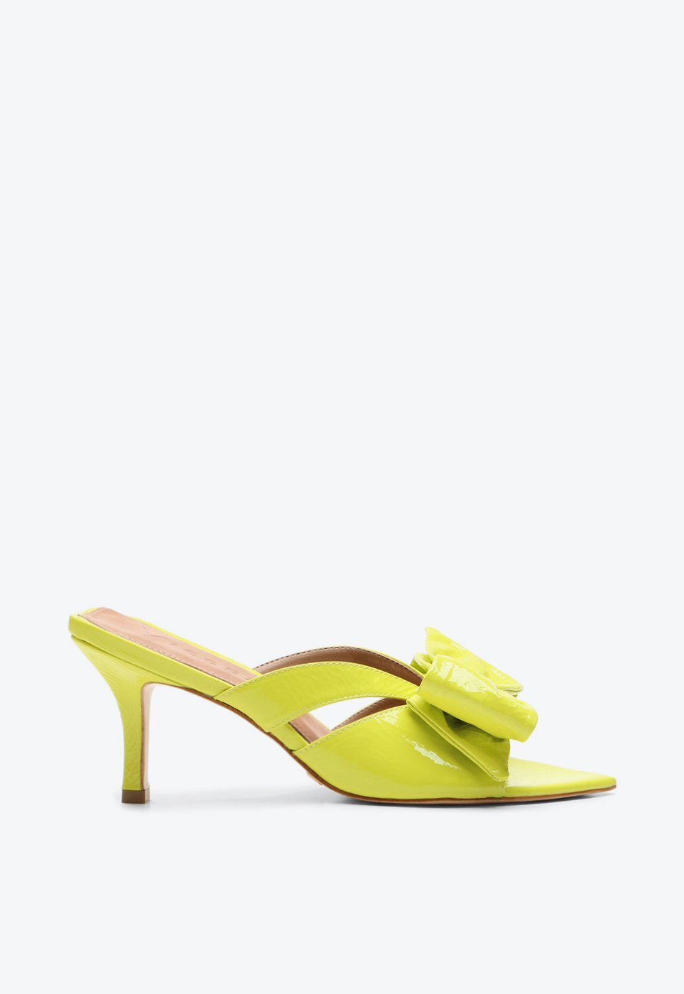 P1067800150006U-01-BASEIMAGE-