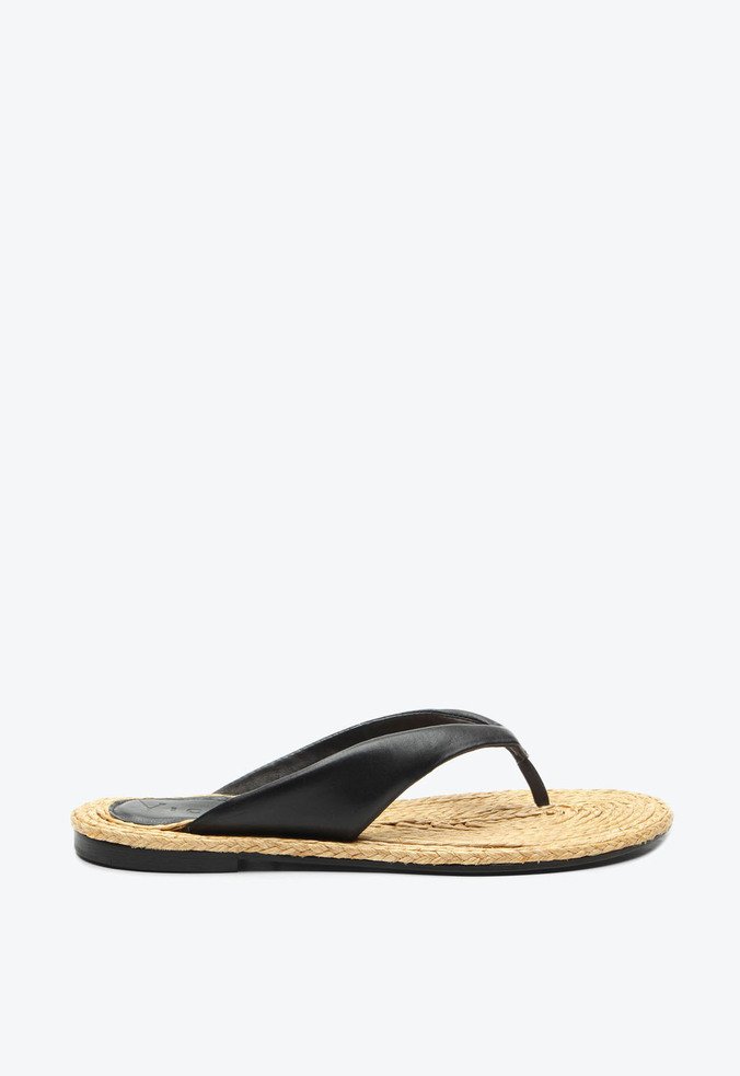 Flat Audrey Preto