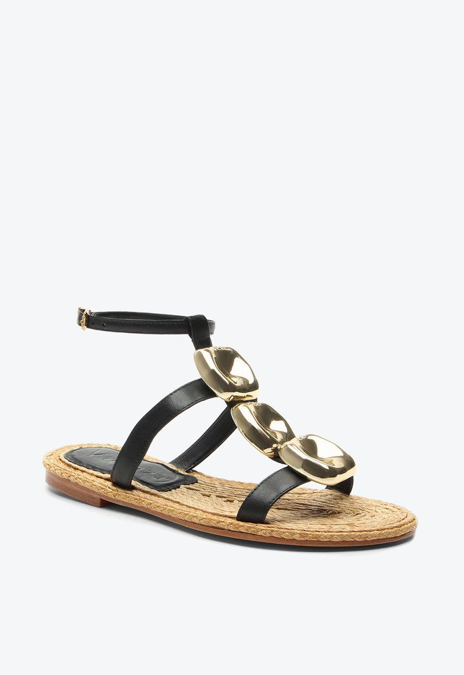 Flat Isthar Preto