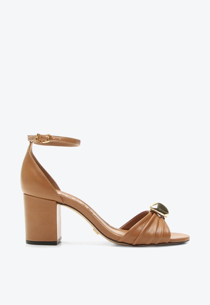 Sandália Isa Caramelo