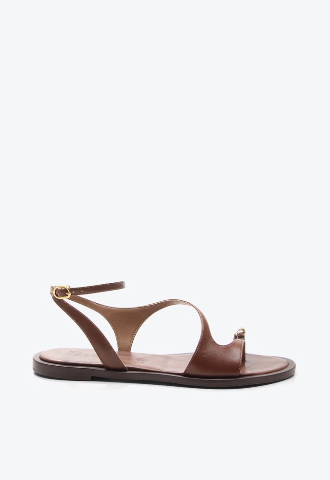 Flat Haia Marrom